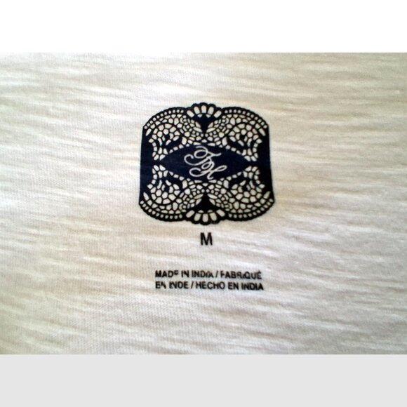 Tommy Hilfiger White V-Neck Short Sleeve T-Shirt, Pearl & Pink Floral Detail, M - Picture 9 of 9